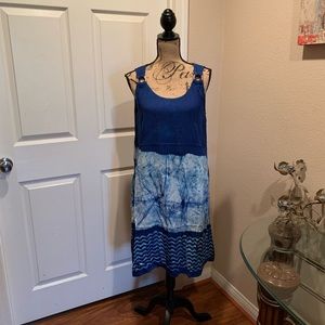 Blue and white short dress